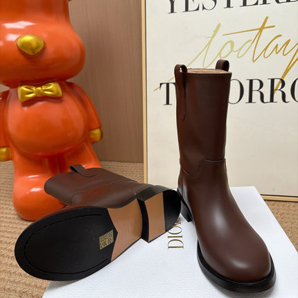 DIOR 26S ANKLE BOOTS IN BURGUNDY RED CALFSKIN GOLD HARDWARE
