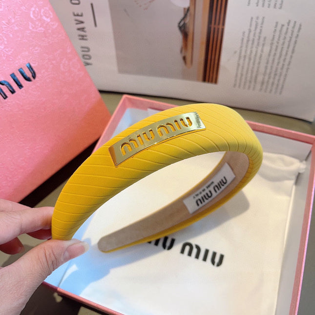 THICK HEADBAND IN YELLOW DIAGONAL LEATHER 425478