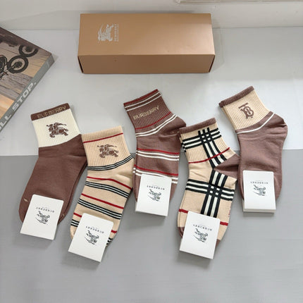 BURBERRY 26S ANKLE SOCKS 299355 (1 BOX)