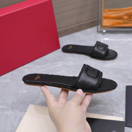 VALENTINO 26S FLAT SLIDE SANDALS IN BLACK CALFSKIN