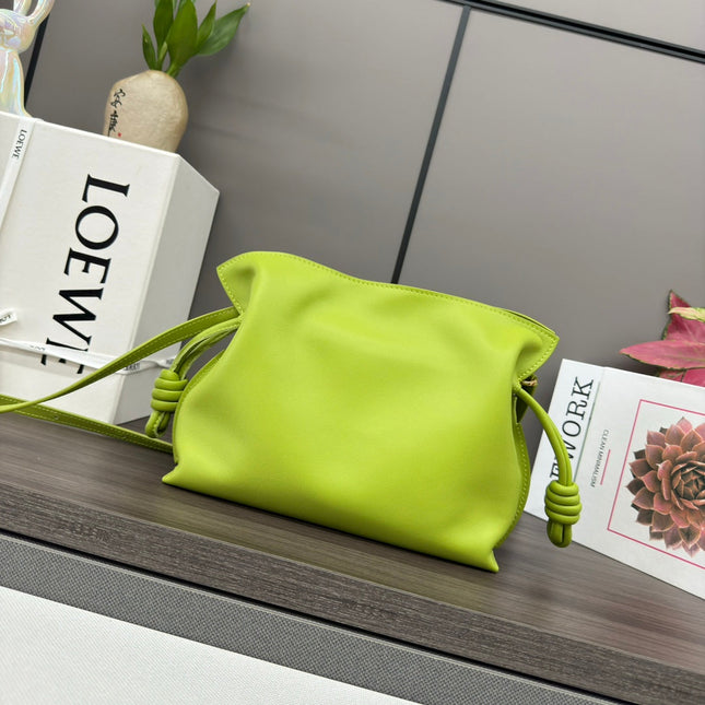 LOE 23 MINI FLAMENCO PURSE BAG IN GREEN CHARTREUSE NAPPA LAMBSKIN