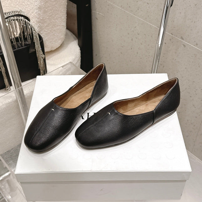 CELINE 26S FLAT SHOES IN BLACK LAMBSKIN