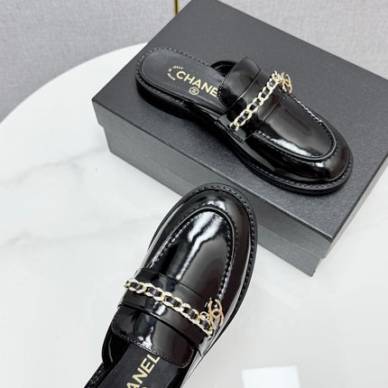 CC FLAT MULE 25S IN BLACK CALFSKIN STYLE 4
