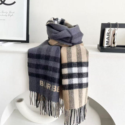 BURBERRY 26S SCARF 210 IN CASHMERE 515974