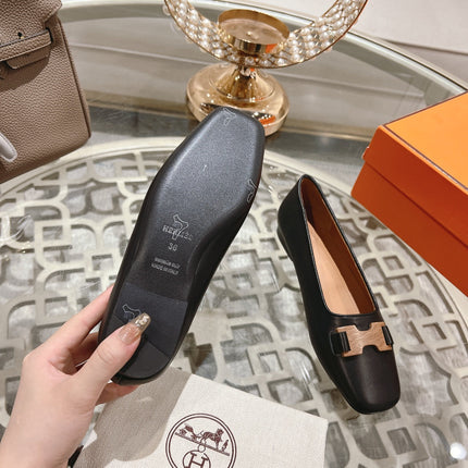 H - BUCKLE BALLET BLACK CALFSKIN
