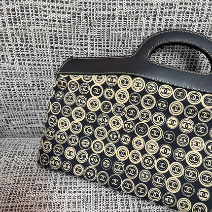 CHANEL 25S SHOPPING BAG 46 CM IN BLACK MIX BEIGE CANVAS PRINTED LOGO