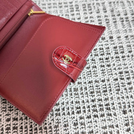 CHANEL 26S WALLET 14 IN DARK RED CROCODILE-EMBOSSED CALFSKIN
