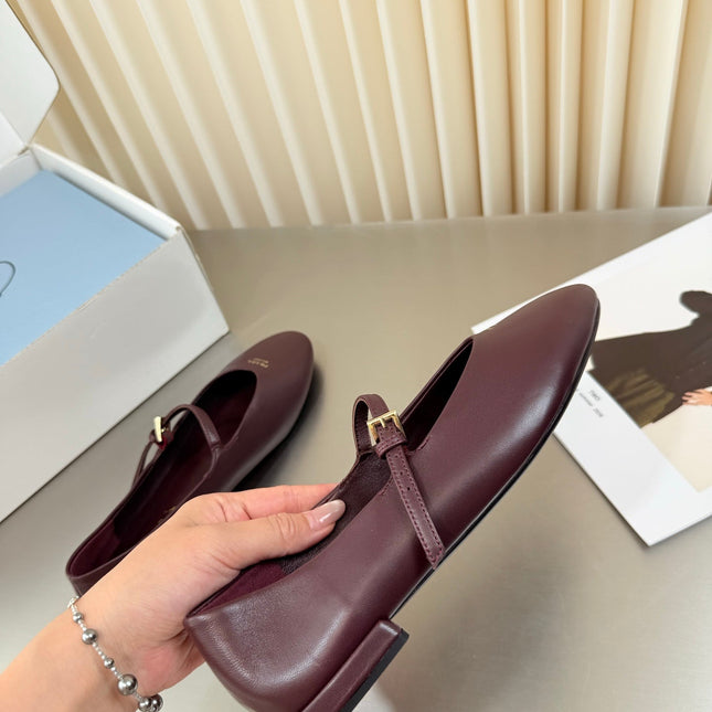 PRADA 26S BALLERINAS IN BURGUNDY SMOOTH CALFSKIN