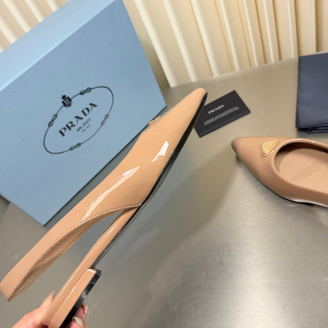PRADA 26S SLINGBACK FLATS IN BEIGE PATENT CALFSKIN WITH GOLD HARDWARE