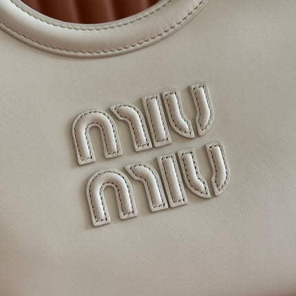 MIUMIU 26S IVY BAG 23 IN WHITE CALFSKIN GOLD HARDWARE