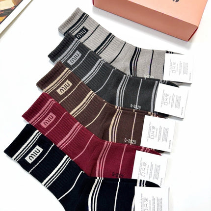 MIUMIU 26S CREW SOCKS 403632 (1 BOX)