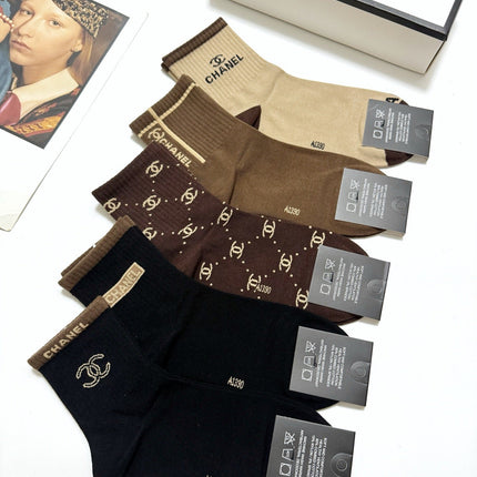 CHANEL 26S ANKLE SOCKS 408729 (1 BOX)