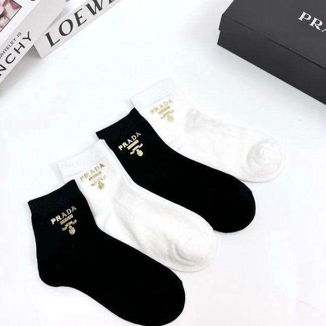 PRADA 26S ANKLE SOCKS 423092 (1 BOX)