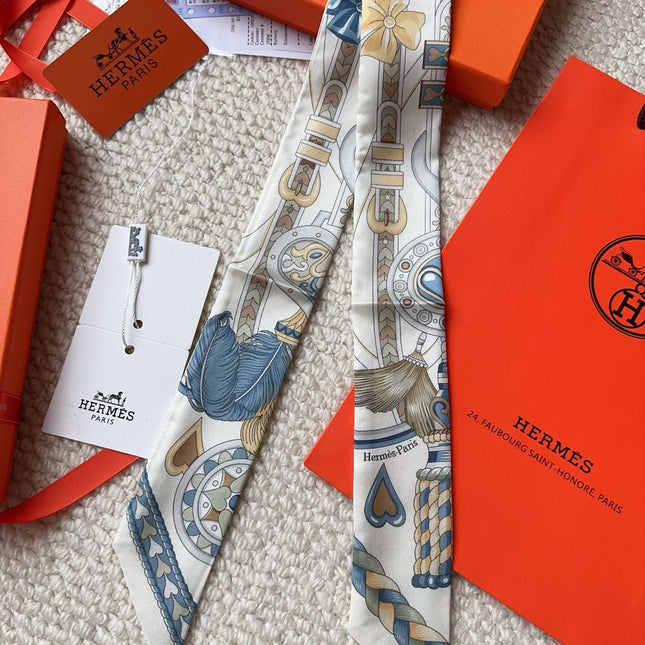 HERMES 26S SCARF 86 IN SILK 309639