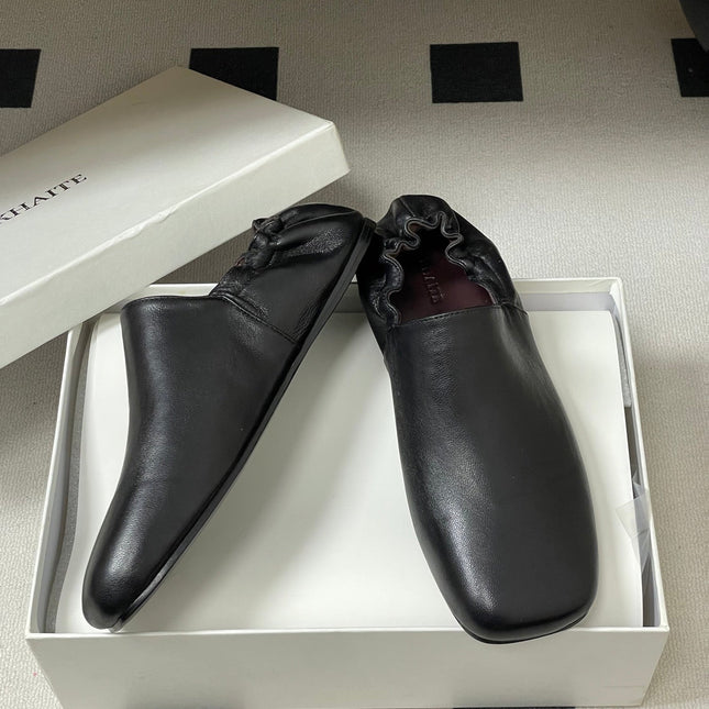 CELINE 26S ELASTIC-BACK FLAT SHOES IN BLACK LAMBSKIN