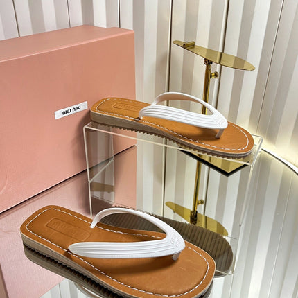 MIUMIU 26S THONG FLAT SANDALS IN WHITE CALFSKIN
