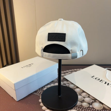 LOEWE 26S BASEBALL CAP STYLE 197