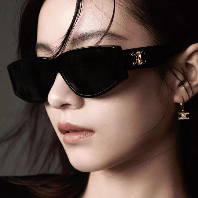 TRIOMPHE SUNGLASS 533220 IN BLACK ACETATE GOLD LOGO