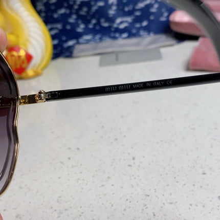 RUNWAY SUNGLASSES 571639 IN GOLD METAL GREY SMOKE LENSES