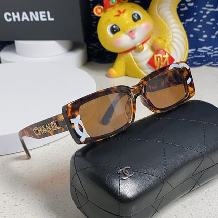 CHANEL 26S RECTANGLE FRAME IN ACETATE 502812