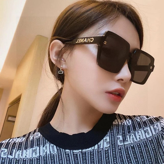 SQUARE SUNGLASSES 638798 IN ACETATE