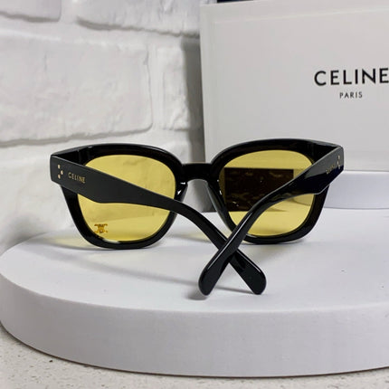 SQUARE SUNGLASS 575840 IN BLACK ACETATE GREEN LENSES