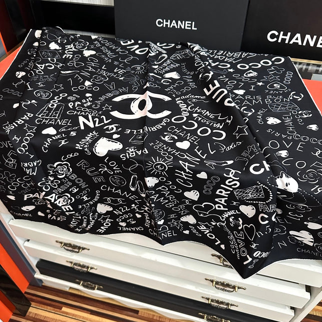 CHANEL 26S SCARF 90 IN SILK 311894