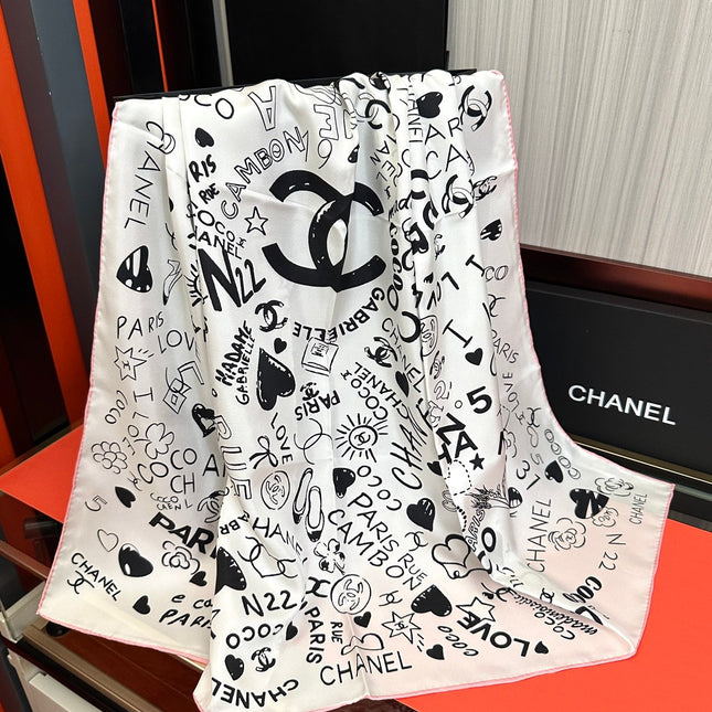 CHANEL 26S SCARF 90 IN SILK 311895