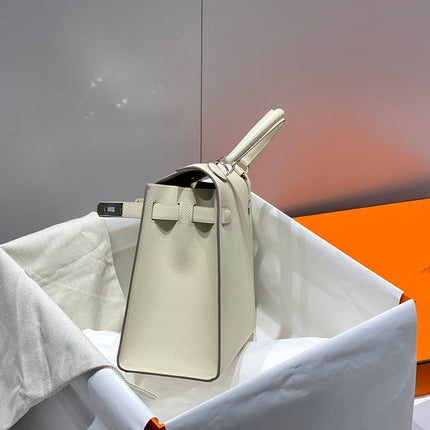 KELLY 28CM IN NATA EPSOM CALFSKIN SILVER HARDWARE