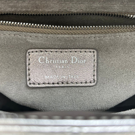 DIOR 26S MEDIUM LADY BAG 24 IN METALLIC ROSE GOLD CALFSKIN SILVER HARDWARE