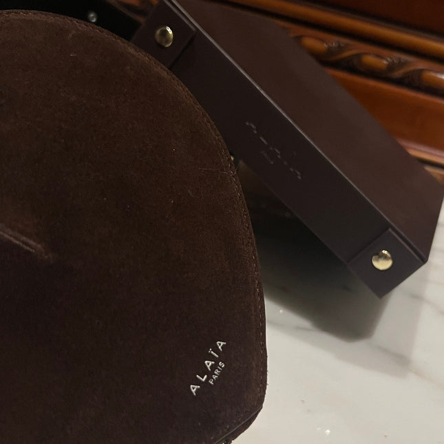 LE COEUR BAG 21 IN HICKORY BROWN SUEDE