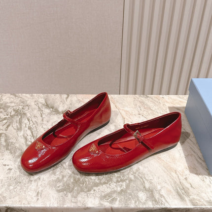 PRADA 25S BALLERINAS IN RED WINE CALFSKIN GLOSSY