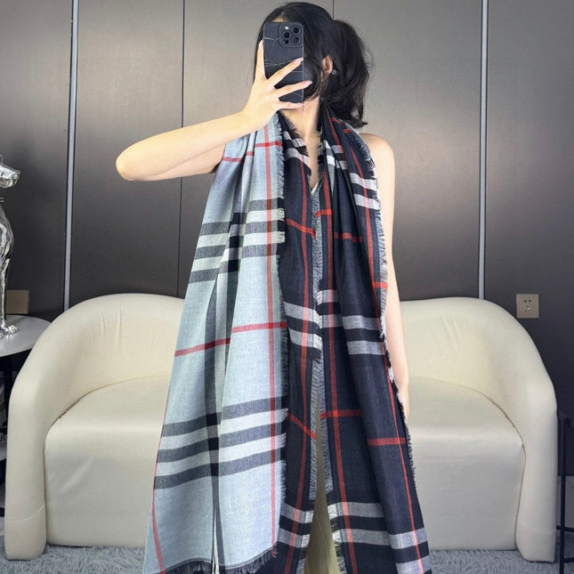BURBERRY 26S SCARF 220CM IN CASHMERE SILK 303205
