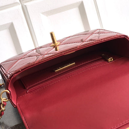 CHANEL 26S TOP HANDLE BAG 18 IN METALLIC RED QUILTED PATENT LEATHER