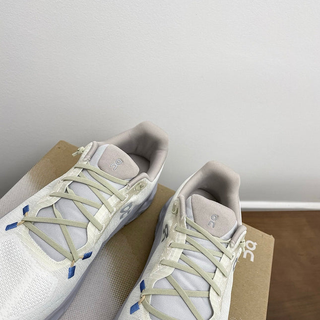 LOEWE 26S CLOUDTILT SNEAKER IN WHITE AND LIGHT GRAY RECYCLED POLYESTER