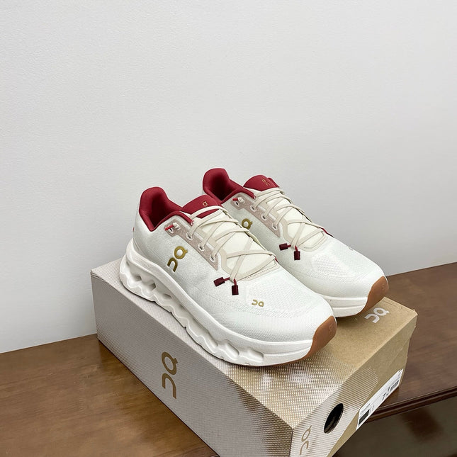 LOEWE 26S CLOUDTILT SNEAKER IN WHITE AND RED RECYCLED POLYESTER