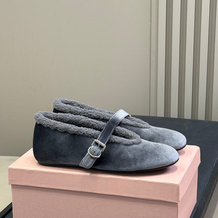 ALAIA 25S BALLET FLATS IN GREY VELVET