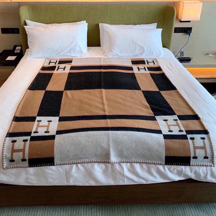 Collection image for: HERMES BLANKET
