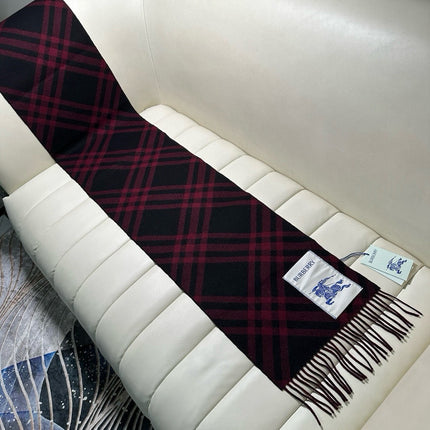 BURBERRY 26S SCARF 168 IN CASHMERE 513423