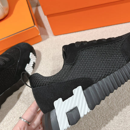 MAINLAND SNEAKER IN BLACK SUEDE AND BREATHABLE MESH FABRIC