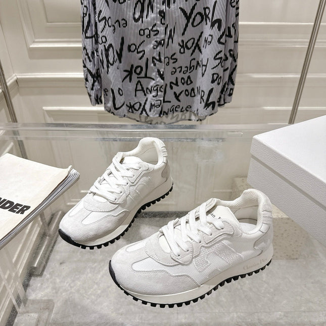 DIOR 25S C'EST DIOR SNEAKER IN WHITE LIGHT GRAY CALFSKIN AND SUEDE