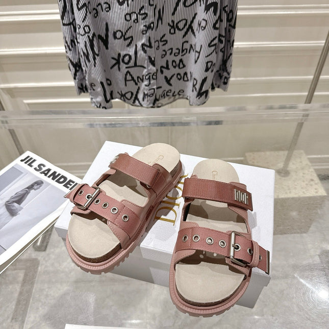 DIOR 26S SLIDES IN NUDE PINK CANVAS