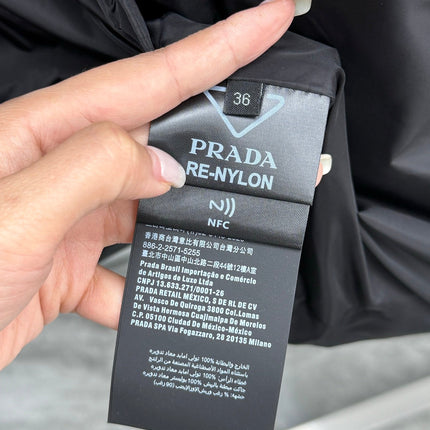PRADA 26S HOODED DOWN PUFFER JACKET 1247