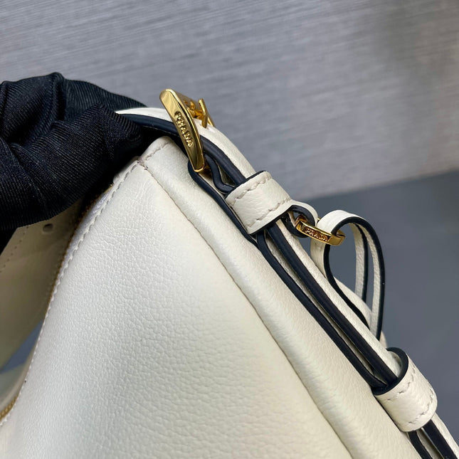 LARGE HOBO BAG 39 IN WHITE SOFT LAMBSKIN