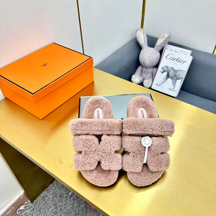 CHYPRE SANDAL LIGHT BROWN SHEARLING