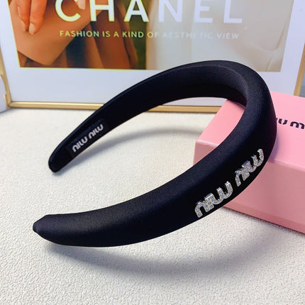 THICK HEADBAND IN BLACK SILK 241198