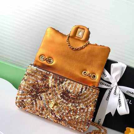 CHANEL 26S CLASSIC FLAP BAG 21 IN GOLD MIX SILVER SEQUINS