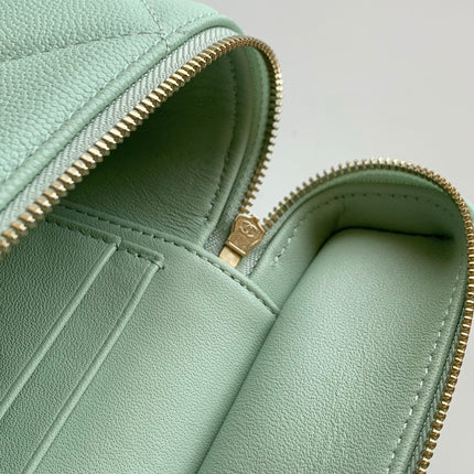 CHANEL 25S VANITY BAG 19.5 CM IN MINT GREEN LAMBSKIN