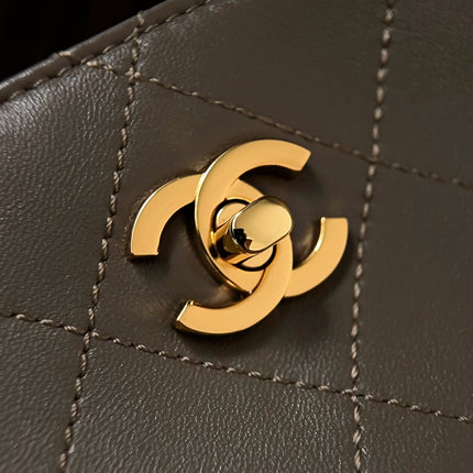 CHANEL 26S DRAWSTRING TOTE BAG 34 IN KHAKI BROWN QUILTED CALFSKIN