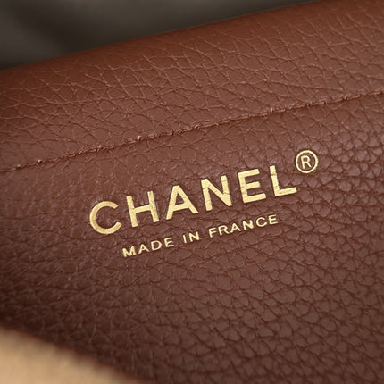 CHANEL 26S SHOULDER BAG 29 IN BROWN CALFSKIN AND BEIGE SUEDE